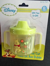 New Disney Pooh Yellow Twin Handle Plastic Sippy Drink Trainer Cup 6 Months
