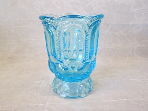Moon and Star Pattern Glass LIGHT BLUE 5 3/8" t LG WRIGHT SPOONER VASE Vintage