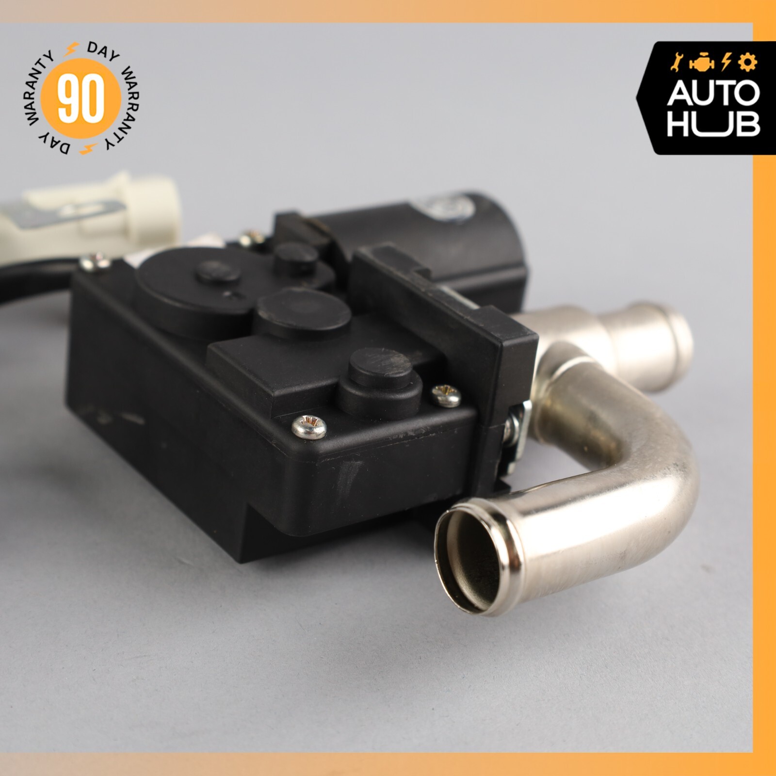 04-19 Maserati Quattroporte S M139 TGK Heater Water Valve Set 67444900 OEM 74k