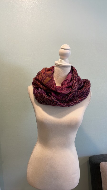 Collection Eighteen Infinity Scarf