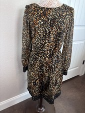 Tahari ASL Levine Leopard Tiger Stripe Wmn’s Shift Dress 8 Sheer Sleeve Lace