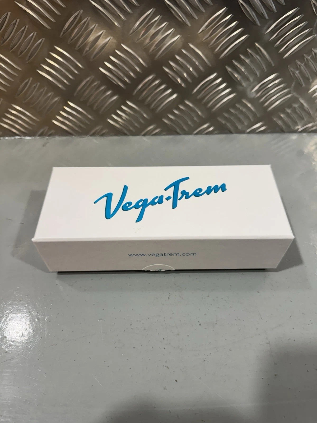 Vega Trem VT1 UltraTrem Standard Gold 6 Screw System Brand New In Box 4