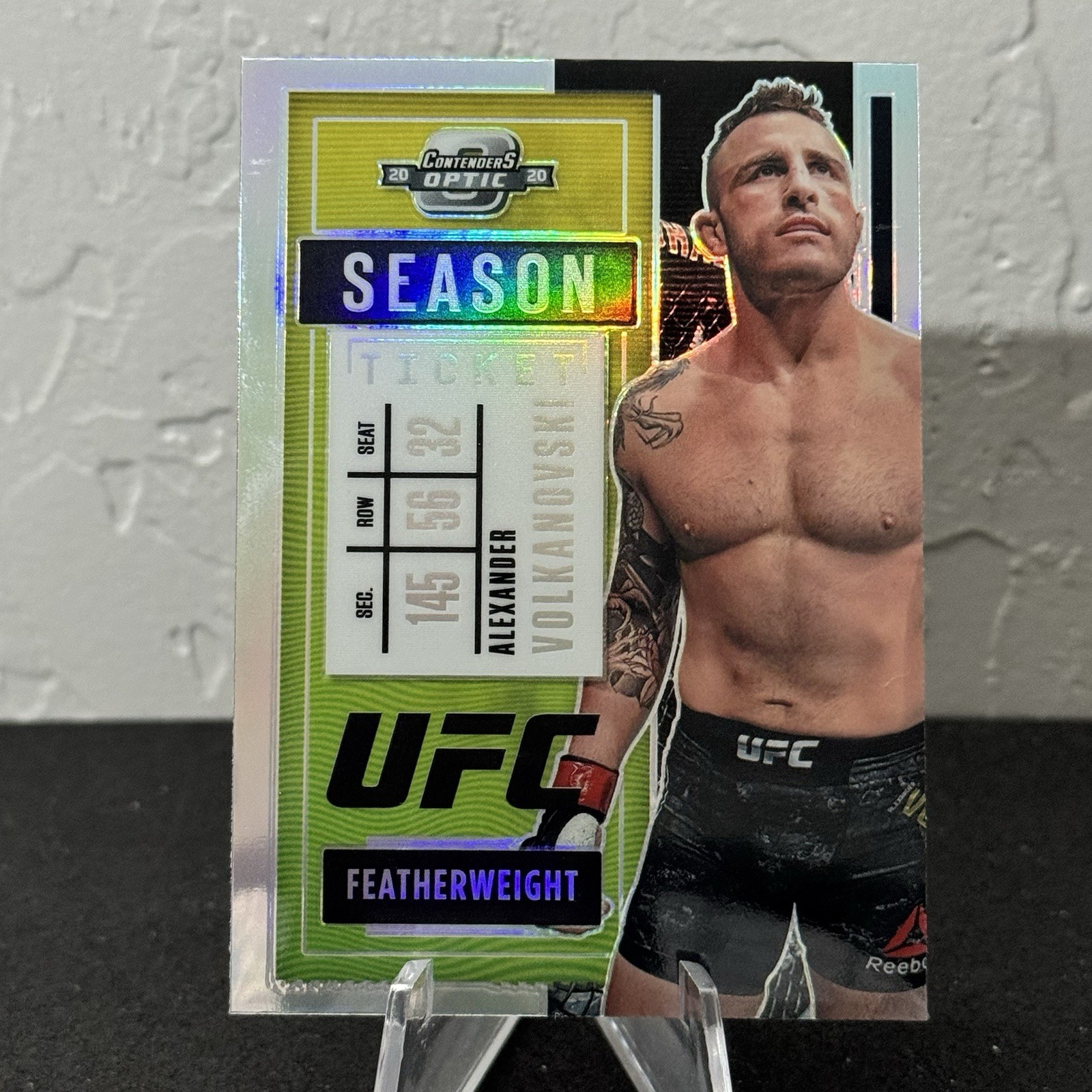 2021 Panini Chronicles UFC Alexander Volkanovski #278 Contender Silver Prizm