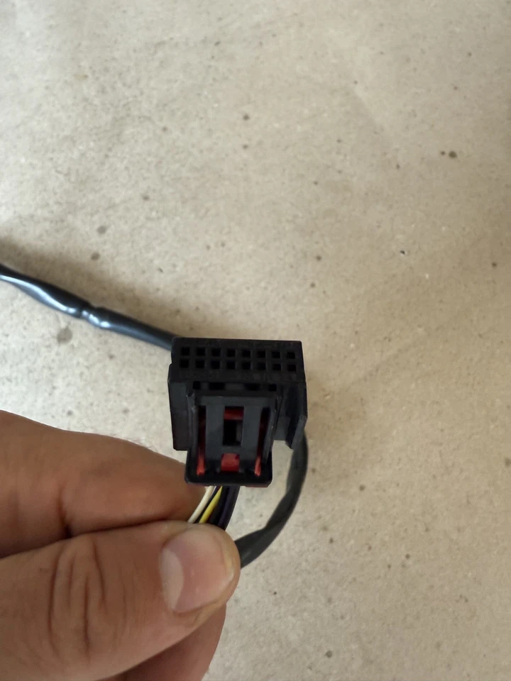 Espejo retrovisor puerta izquierda negro plegable eléctrico fabricante de equipos originales Audi Q5 2018-2024 Foto 2 de 4