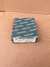 NEW HONEYWELL MICROSWITCH 8GZ2-2RN NIB