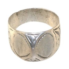 2386 Early 20th century Silver Berber Ring. Marocco
