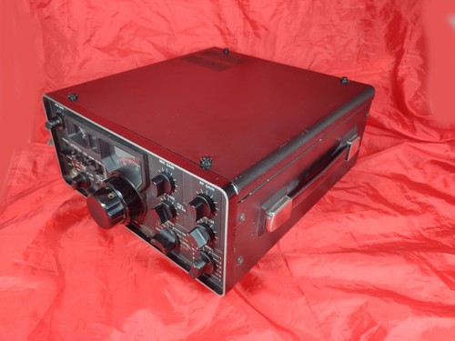 YAESU FT-221R MULTIMODE TRANSCEIVER - Photo 6/10