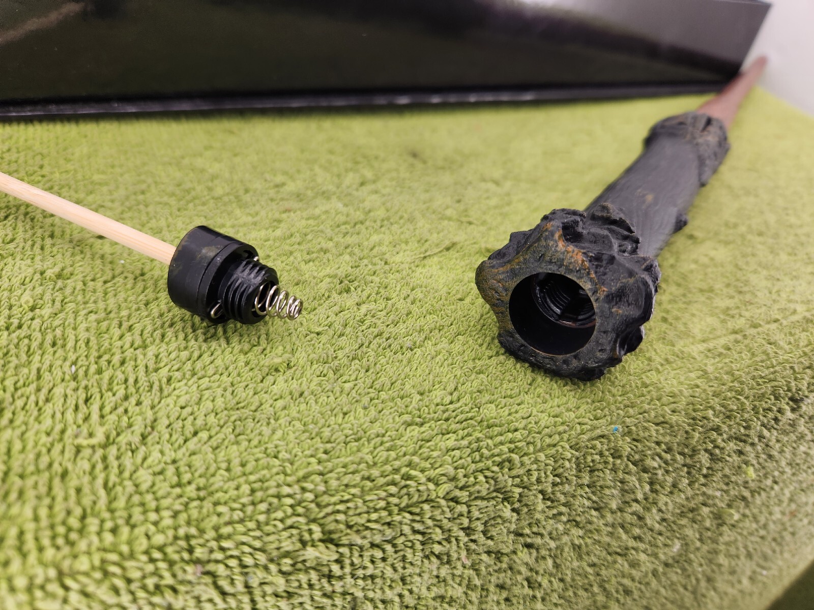 Harry Potter Harry Potter's Wand with Illuminating Tip The Noble Collection