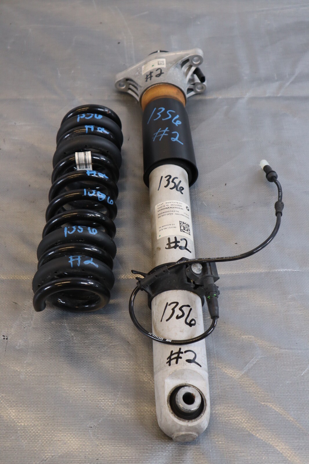 2021 BMW M4 COUPE COMPETITION G82 OEM REAR SHOCK ABSORBER & SPRING 