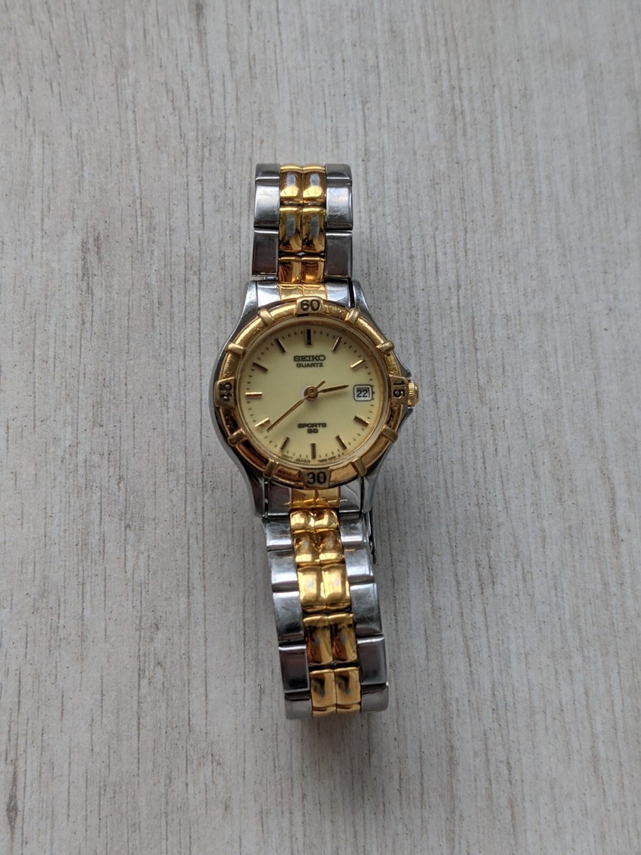 Vintage Women's Seiko quartz watch Sports 50 Japan New