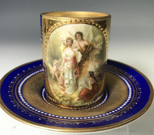 Royal Vienna Porcelain Cup And Saucer - Picture 2 of 5