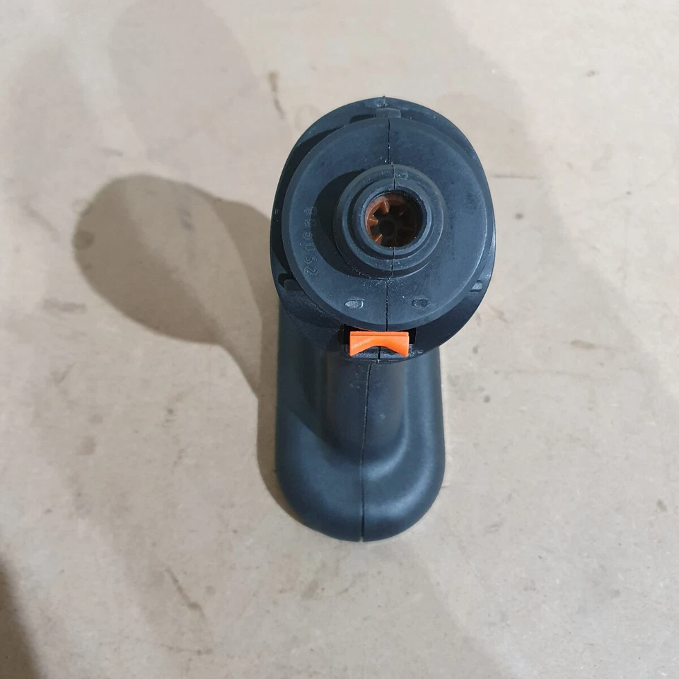 Black & Decker Quattro VP2000 Black Multi-Tool Interchangeable Jigsaw Head Only - Image 3 of 4