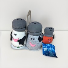 Blue  s Clues Salt and Pepper with Paprika Plush 1998 complete packaging and tag