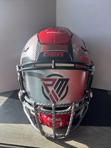 Kansas City Chiefs Full Speed Flex Beckett Autographed Helmet Patrick Mahomes