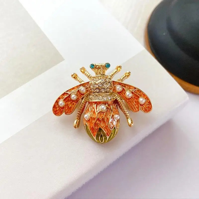 Crystal Honey Bee Brooch Pin - Vintage Style Alloy & Zircon Lapel Pin For Women, Clothing Accessory & Gift - View #8