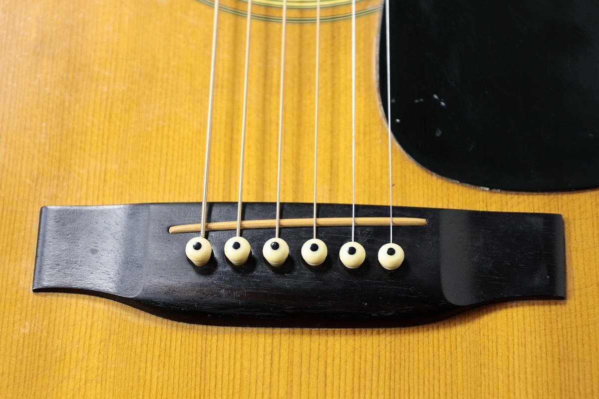 Martin D-28 1980年製 L.R.BaggsPU付 Martin D-28 1980年製 L.R.BaggsPU付 - メルカリ