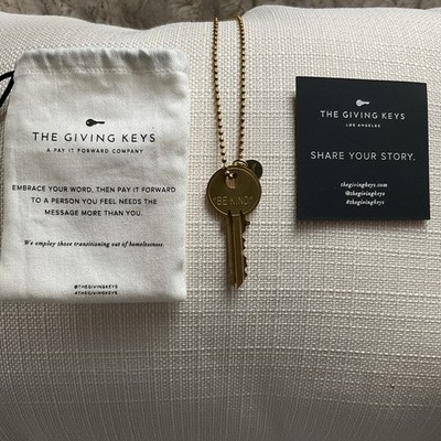 THE GIVING KEYS Never Ending Necklace ''Be Kind''   Jewelry ,long necklace