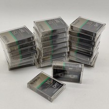 1PZ CASSETTA FUJI DAT 15P 8M/27' VERGINE NUOVA SIGILLATA 1 PEZZO