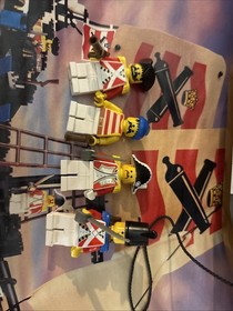 RARE 1992 LEGO System #6271 Imperial Flagship - 97% Complete With Box & Manual