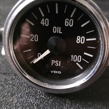 Vdo Oil Pressure Gauge 100psi Vdo Oil Pressure Gauge 100psi