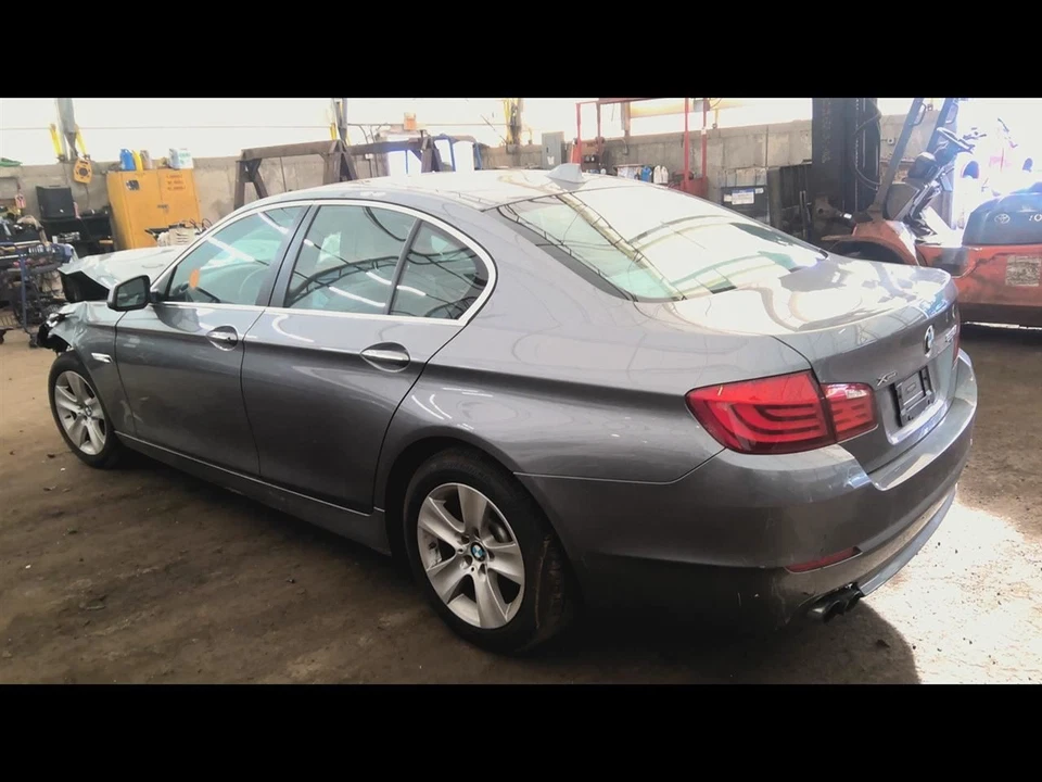 Transfer Case AWD Fits 12-16 BMW 528i 6756314 - Image 2 of 4