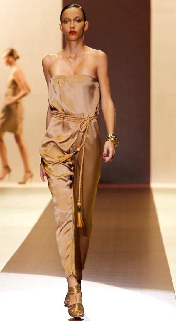 COMBINAISON SANS SANGLE EN SOIE GUCCI TAILLE IT 38 SS2011