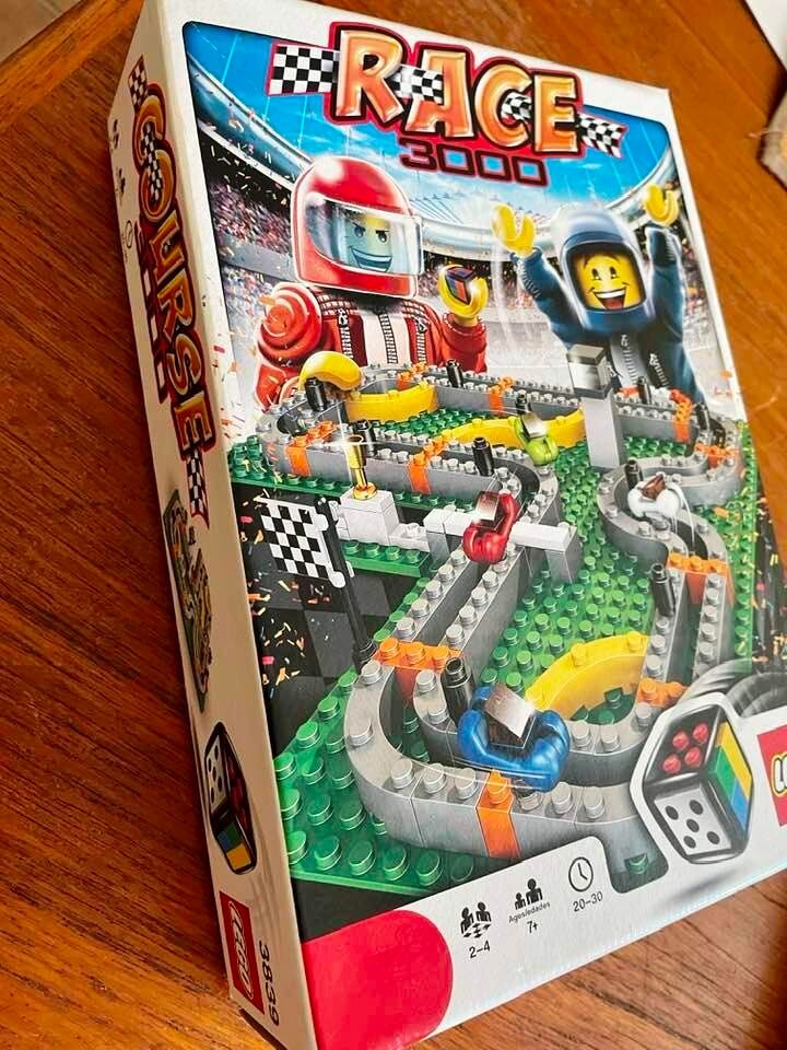 LEGO Game Race 3000-No 3839 Brick Building Board Game Double w/Extra  Figures