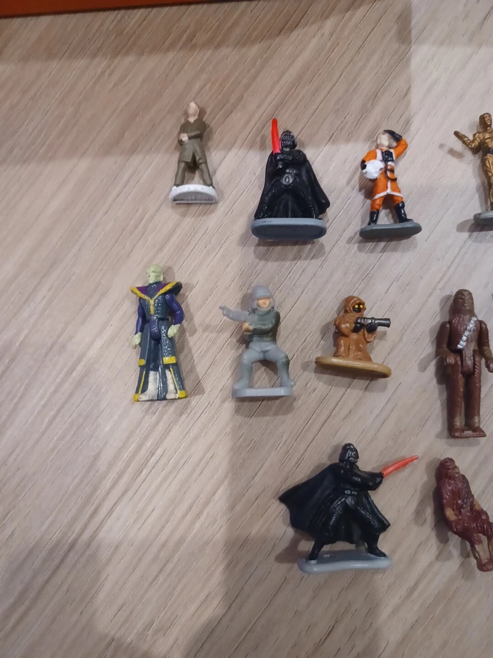 Lote de Micro Máquinas Star Wars Boba Fett + Juegos Luke Skywalker 15+ Figuras Foto 2 de 4