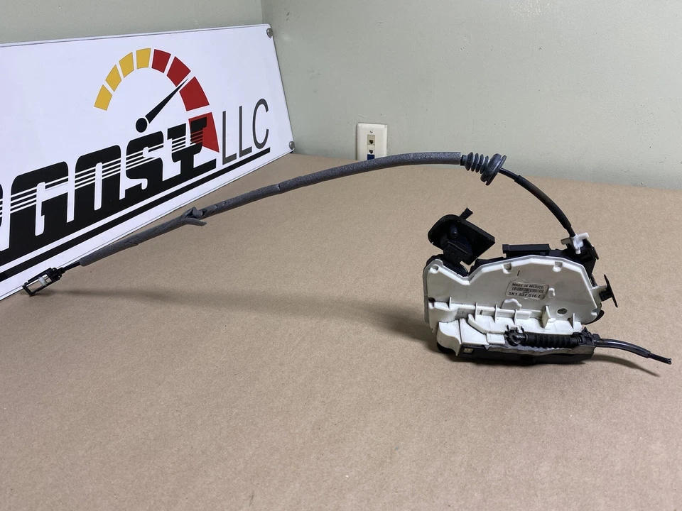 2011-2015 VOLKSWAGEN Beetle JETTA FRONT RIGHT SIDE DOOR LOCK LATCH 5K1837016E T3 - Image 2 of 4