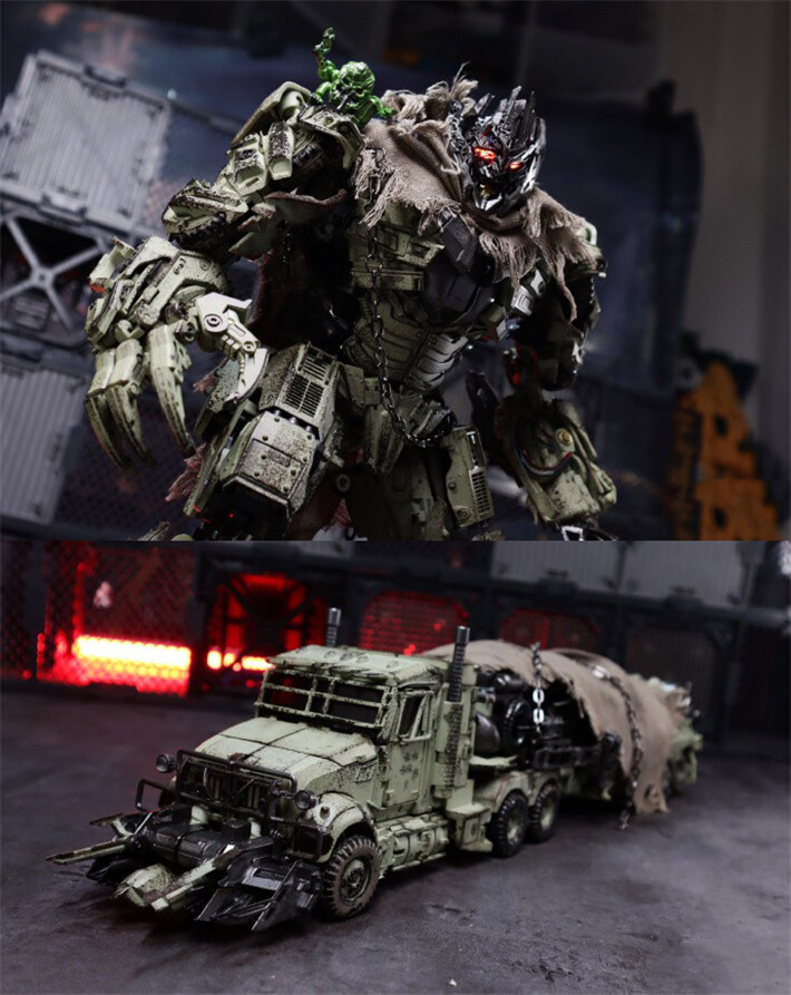 Unique Toys R-05 Desperado Mega-tron Battle Damaged Version Unique Toys R-05 Desperado Mega-tron Battle Damaged Version