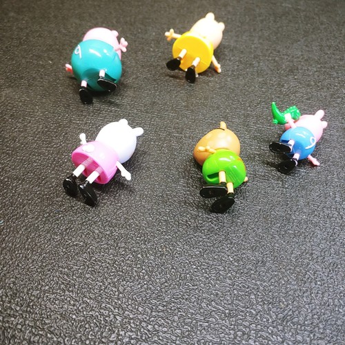 Peppa Pig Family & Friends Figure Set Of 5 - Picture 7 of 7