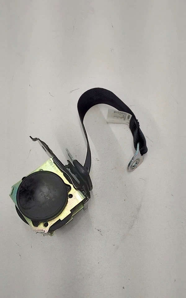 Nissan Sentra 2015 retractor de cinturón de seguridad trasero derecho para pasajero fabricante de equipos originales Foto 3 de 4