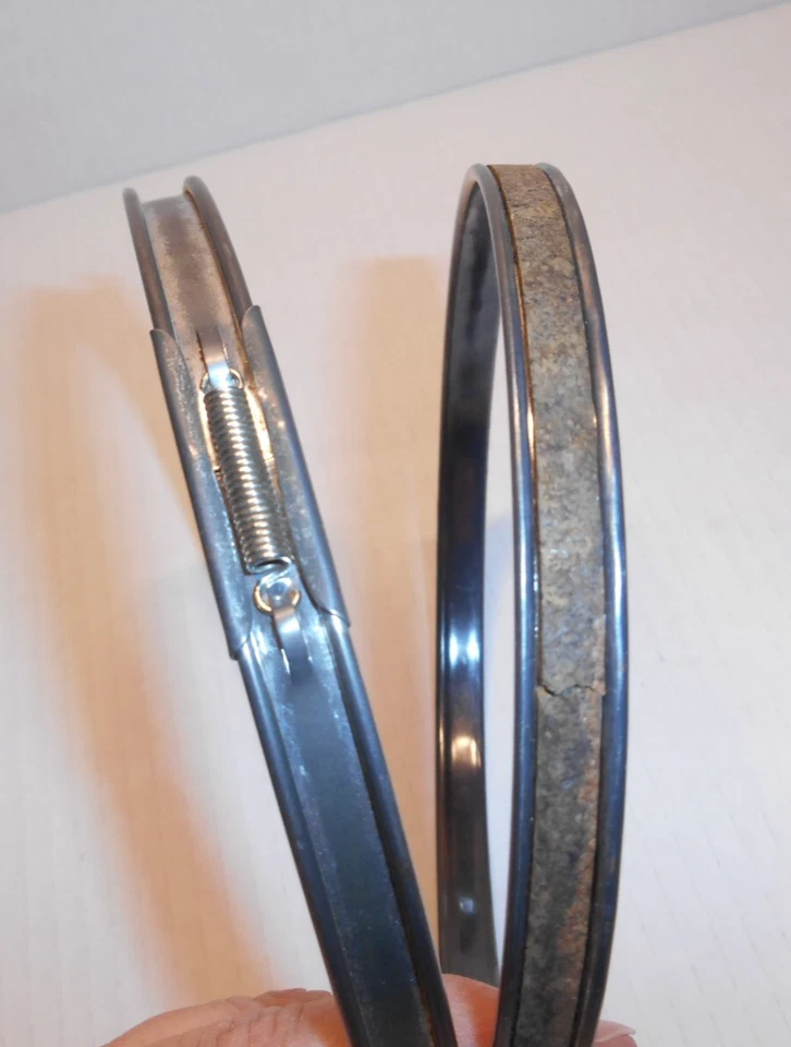 Vintage Round Metal Spring Tension Cork Lined Embroidery Hoop 6" - Image 2 of 4