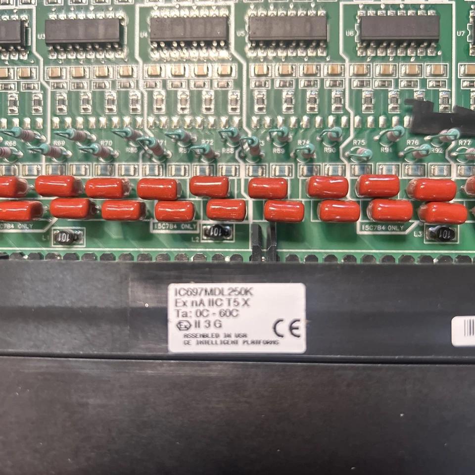 TARJETA DE ENTRADA FANUC IC697MDL250 32 PT 12 NUEVA pero pieza rota****VER FOTOS****** Foto 4 de 4