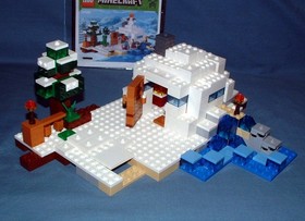 MINECRAFT, THE SNOW HIDEOUT SET 21120 - LEGO - 2015 - USED