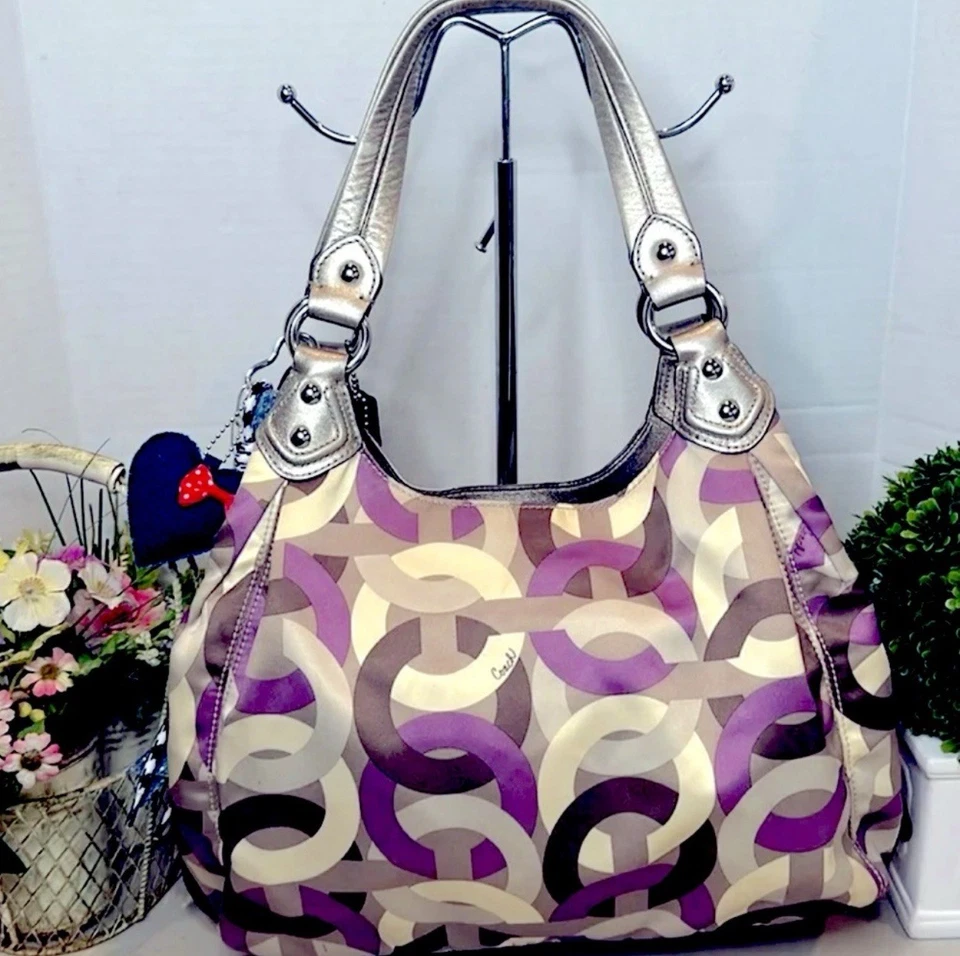 BOLSO DE HOMBRO COACH MADISON OP ART SATÉN MAGGIE MIA #F1126-18764 ¡Hermoso! 😍😍 Foto 4 de 4