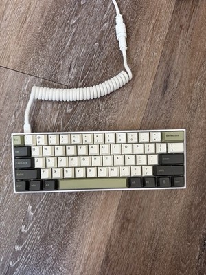Anne Pro 2 Mechanical Keyboard 60% Bluetooth RGB White