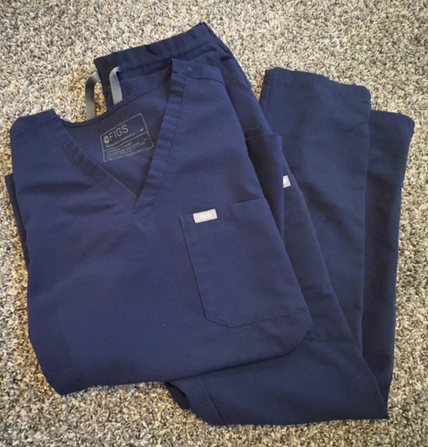 FIGS Navy Unisex Scrub Set Size M Top & S pant