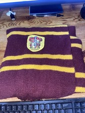 harry potter gryffindor scarf