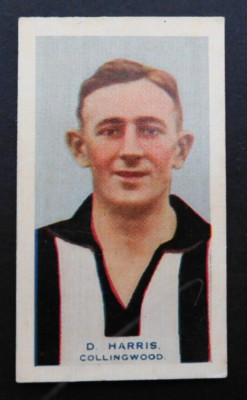 1933 G Phillips BDV Cigarette Card Victorian Footballers 12 D Harris Collingwood