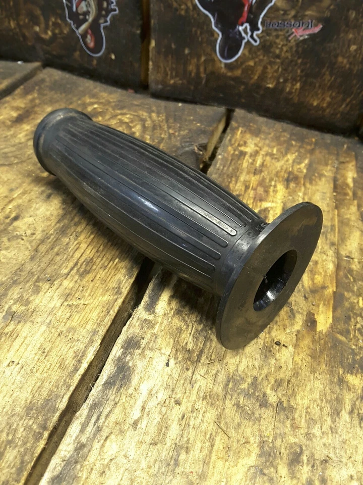 Honda CB650C 1980 empuñadura izquierda  Foto 2 de 3