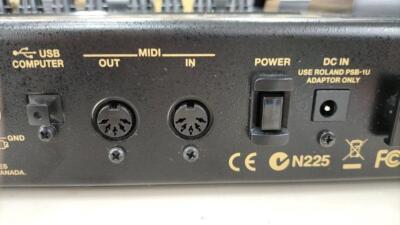 BOSS GT-100 Ver. 2 ギターエフェクター BOSS / GT-100 COSM Amp Effects Processor Ver.2.0 ボス ギター
