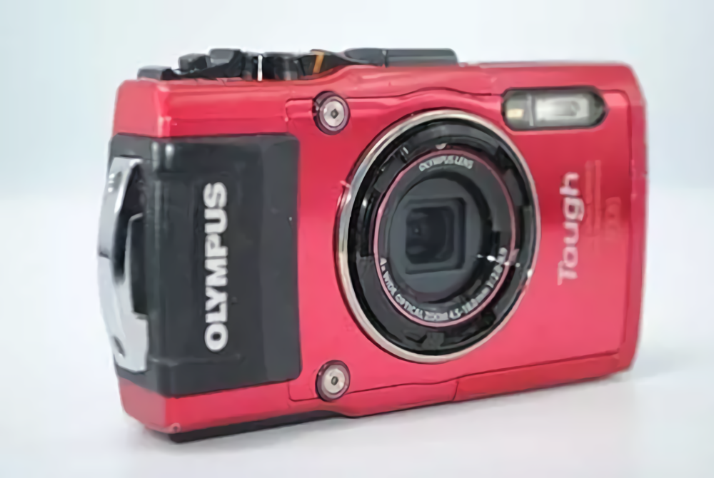 OLYMPUS STYLUS TG-4 レッド【中古品】 OLYMPUS Tough STYLUS TG-4 16MP Compact Digital Camera From Japan