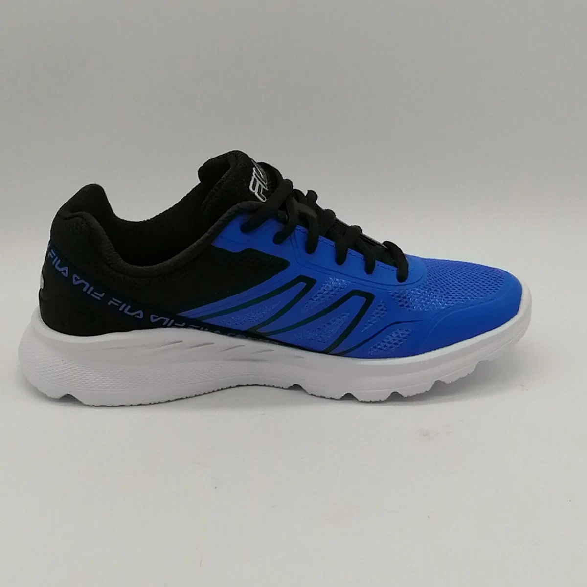 Fila elastic cheap back cage sneaker
