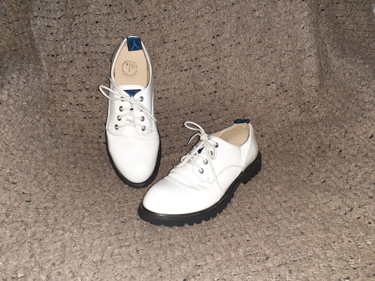 YOSUKE-White Faux Patent Lace-Up Oxfords-Sz 24.5/8-Very Good | eBay
