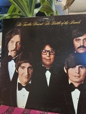 The Turtles: Present The Battle Of The Bands Lp WWS 7118 The Turtles: Present The Battle Of The Bands Lp WWS 7118