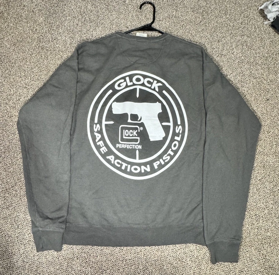 Свитера унисекс Team Glock Perfection с круглым вырезом разные размеры и цвета - Изображение 2 из 4