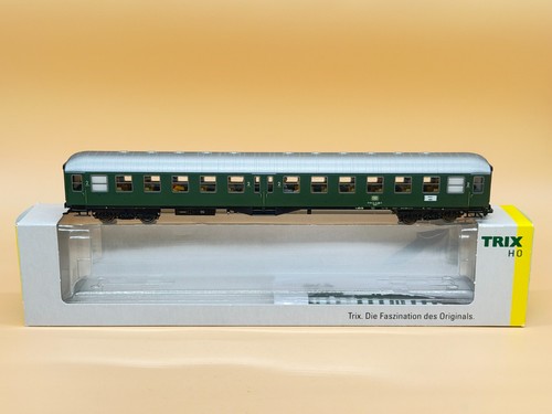 Trix HO DC 231720 Steuerwagen 2.Kl. Lichtwechsel,  Beleuchtung in OVP--Re-- | Condition: Gebraucht