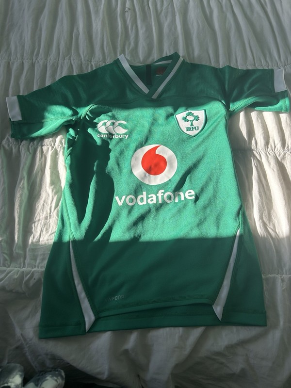 Boys Ireland Vodafone Jersey 8 Years Old