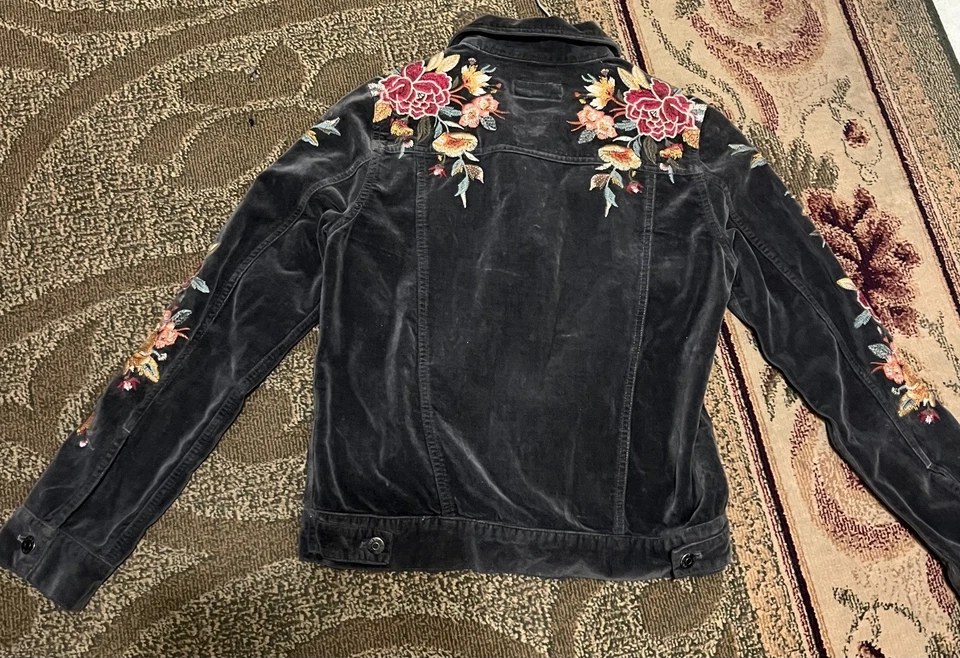 Mujer Johnny Was Workshop Gris Terciopelo Floral Bordado Boho Trucker Chaqueta XS Foto 4 de 4